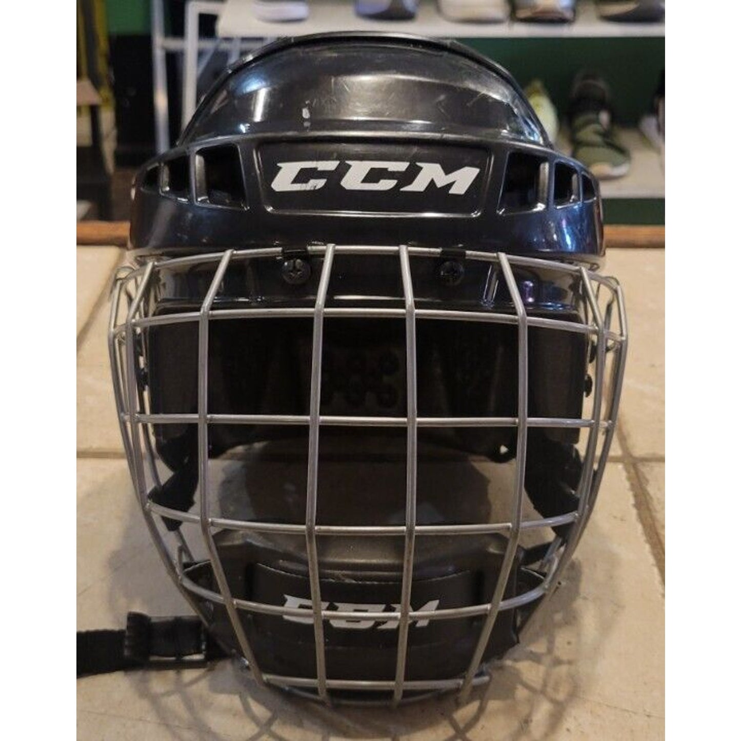 Assorted Hockey Helmets w/ Cages (Local Pickup)