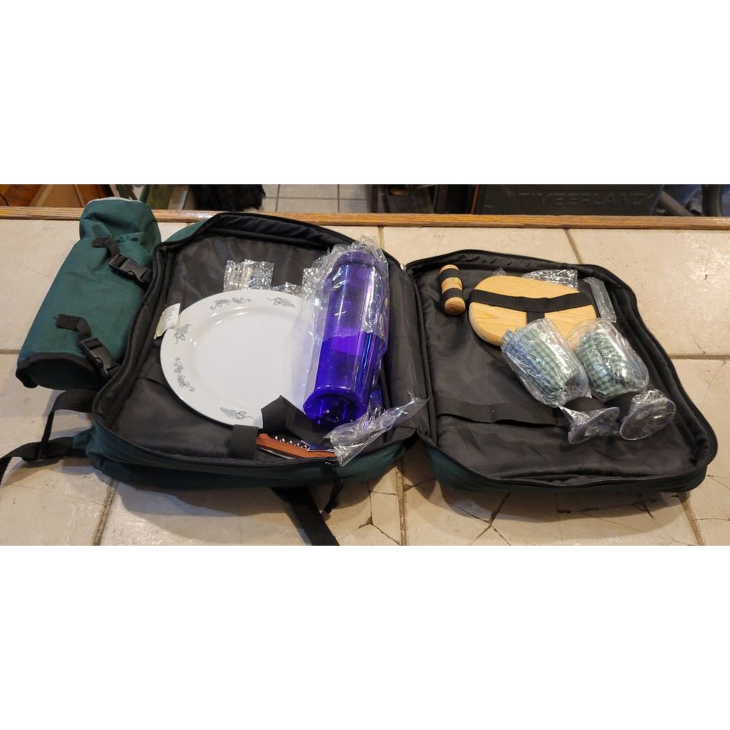 Portable Picnic Backpack Set