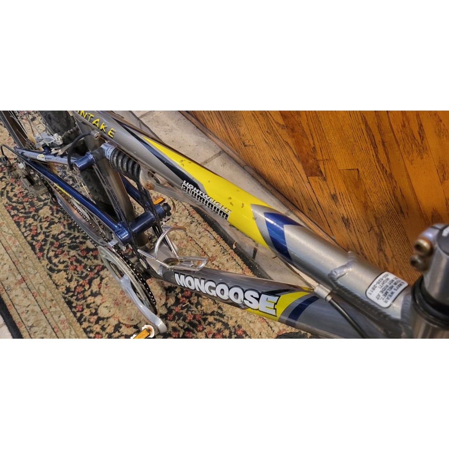 Mongoose Intake / 19" Frame / 26" Wheels / 21-Speed /