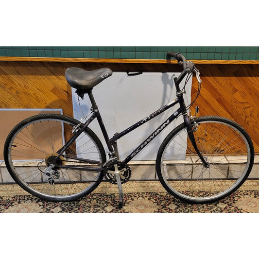 Schwinn Transit 19" Frame 700C Wheels (Local Pickup)