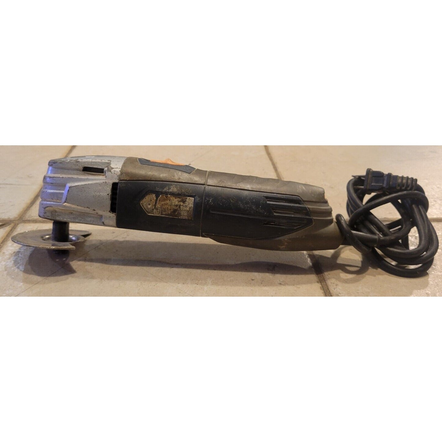 Chicago Electric Variable Speed Oscillating Multifunction Power Tool 63113