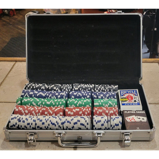 Cardinal Poker Set 400 Chips Aluminum Carrying Case Cards Texas Hold ‘Em, New