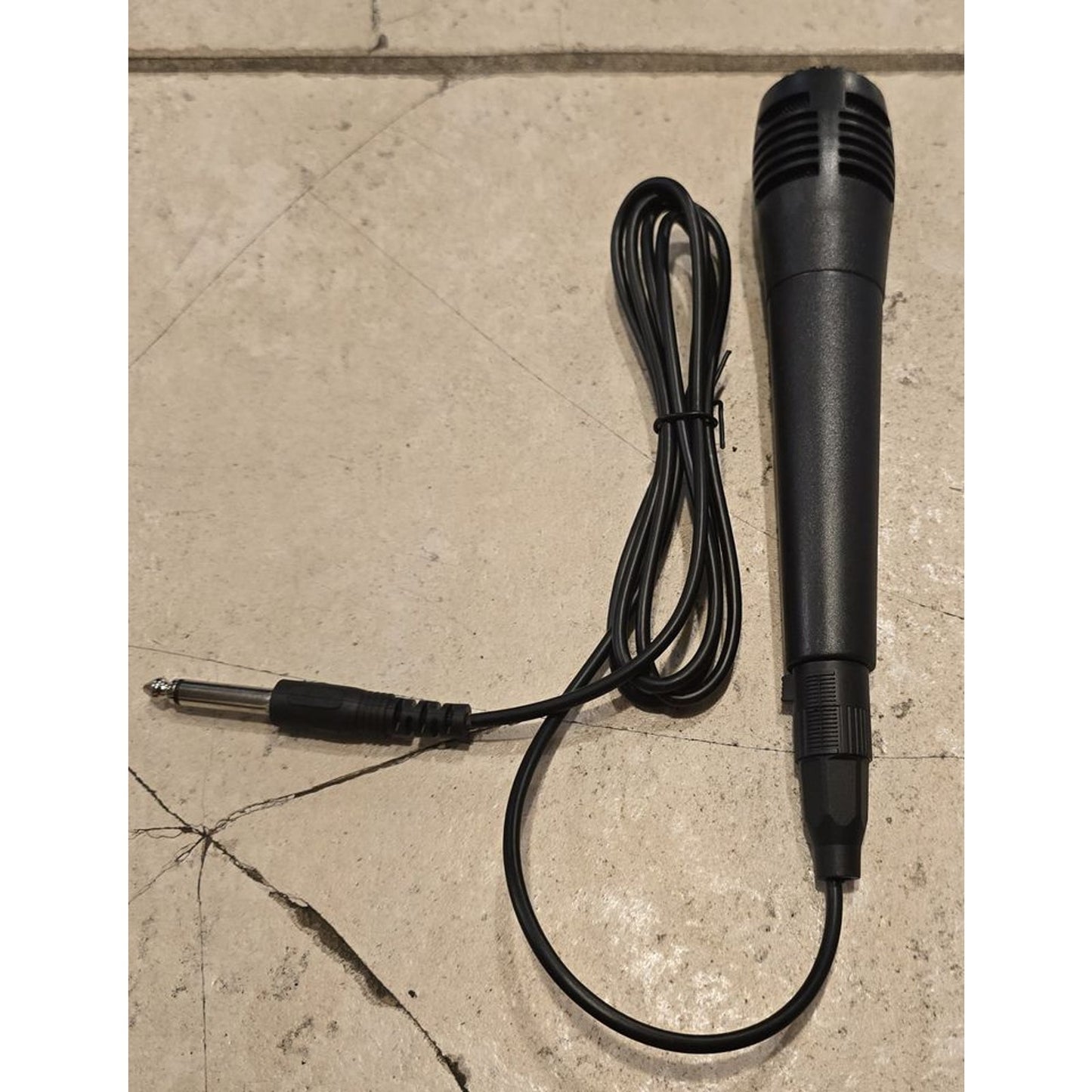 Wired Microphone.