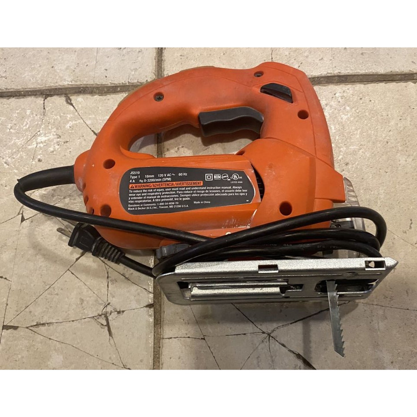 BLACK & DECKER JS510 4.5 AMP Variable Speed Corded Jig Saw