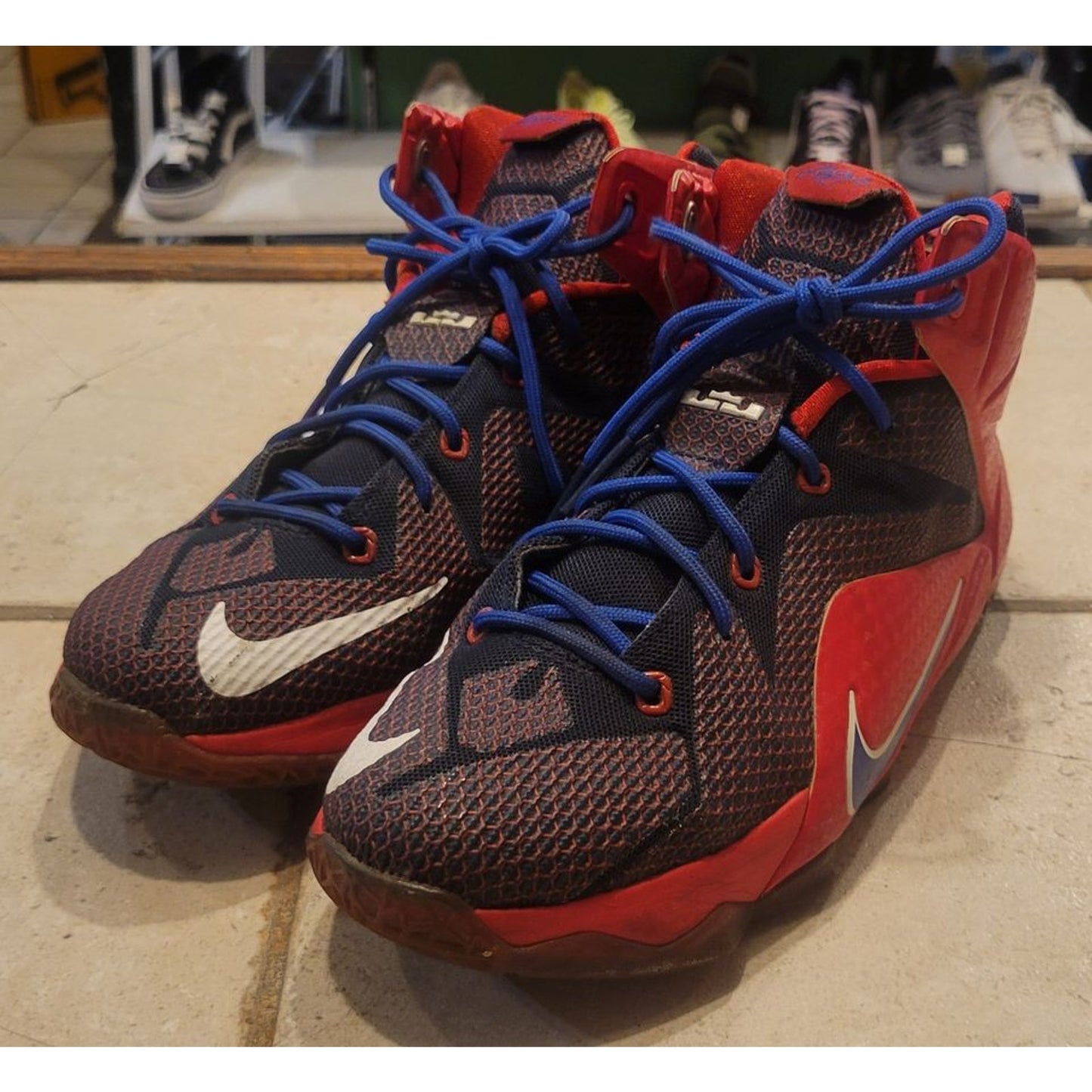 Nike Lebron 12 Superman 6.5Y 685181-601 Red/Blue/Black