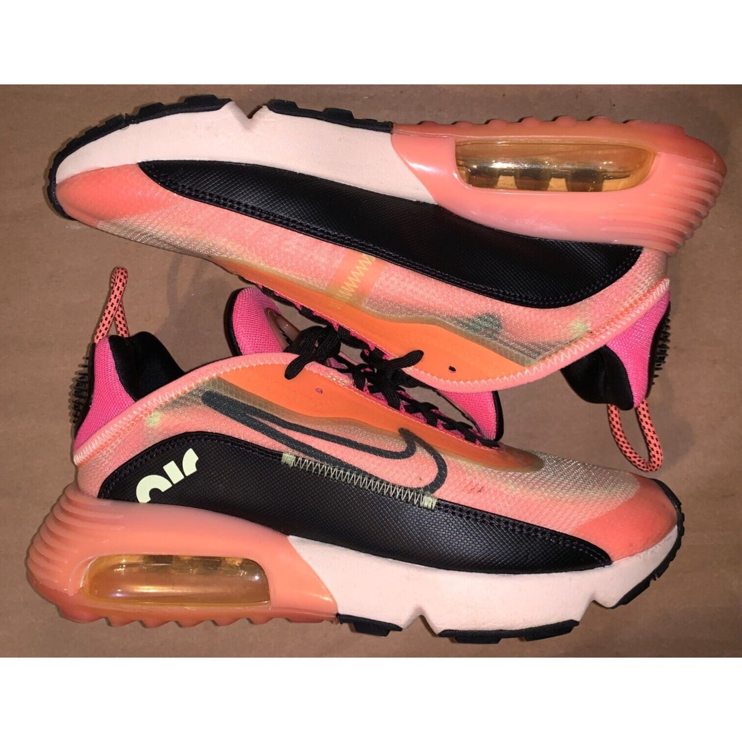 Nike Air Max 2090 Neon Highlighter Sneakers Shoes Women’s Size 9.5