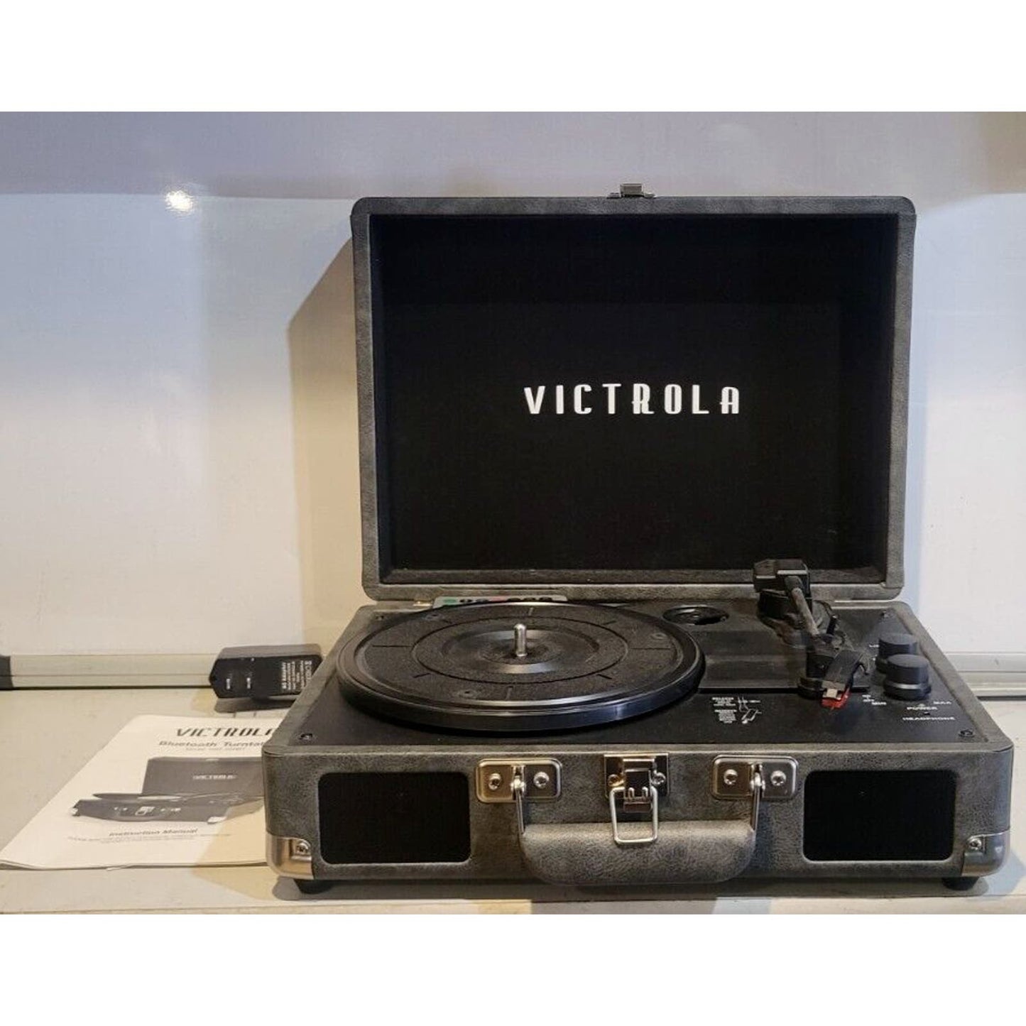 Victrola VSC-550BT-BK 3-Speed Stereo Turntable - Black