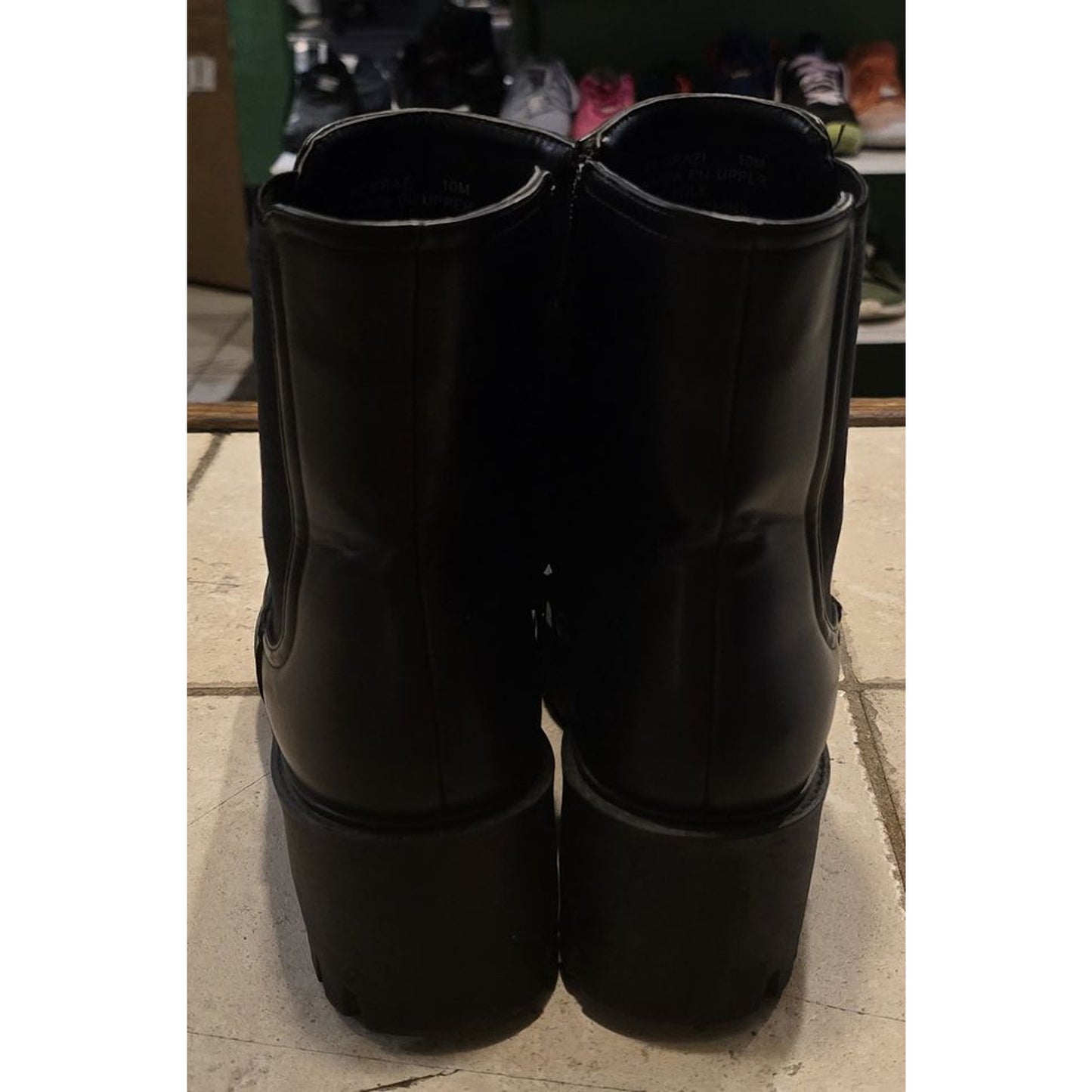 10W Boots