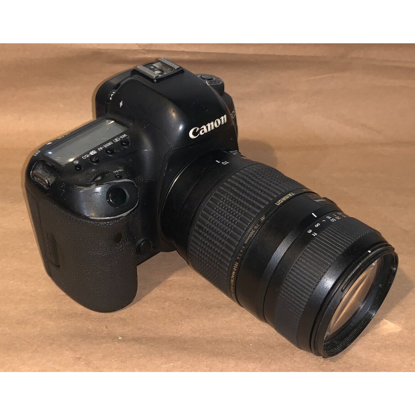 Canon EOS 5D MARK IV 30.4 MP Digital SLR Camera W/ Tamron af 70-300 1:4-5.6 lens