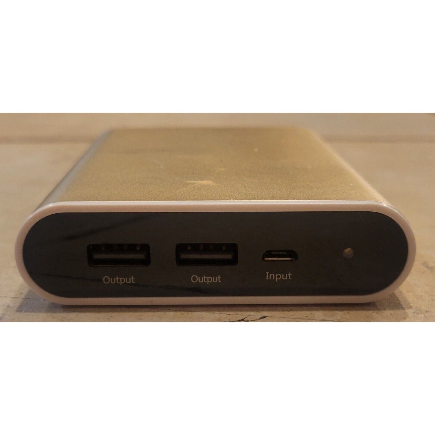 Lumsing Grand A1 Compact 13400mAh Portable Dual-Port Power Bank [G1]