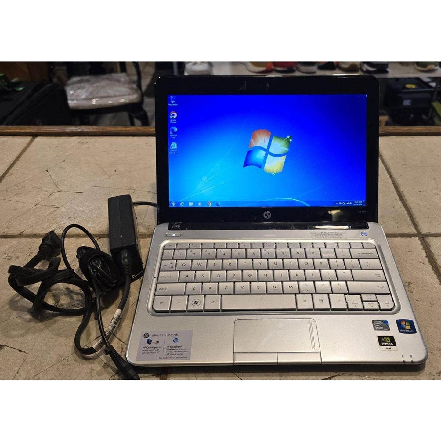 HP Mini 311 / Intel Atom N270 1.60Ghz / 150GB HDD / 2GB Ram /  Win 7 Ultimate /