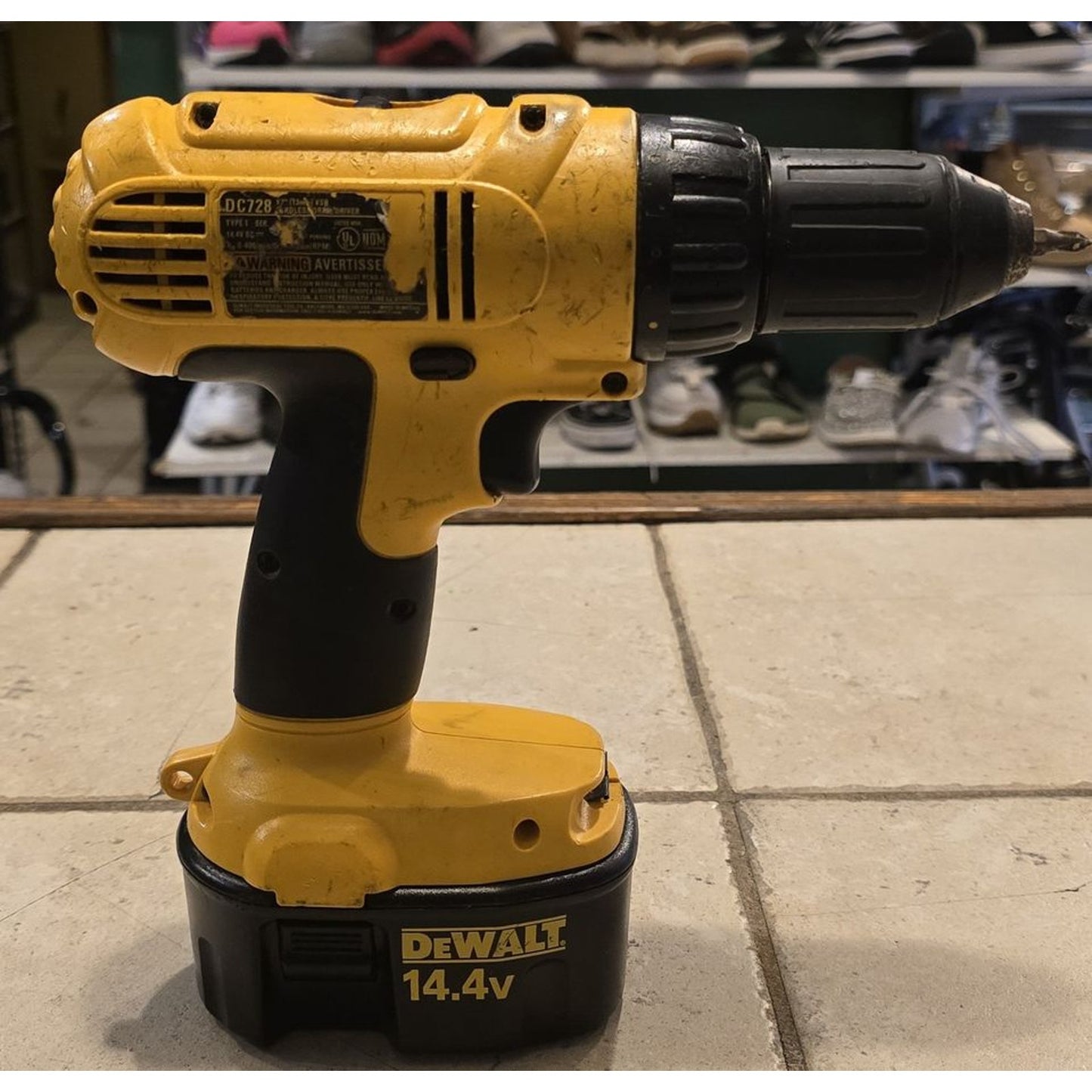 Dewalt DC728 1/2in VSR Cordless Drill Kit 14.4V