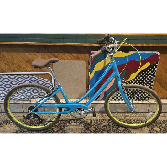 Liv Suede / 16.5" Frame / 7-Speed / 26" Wheels /