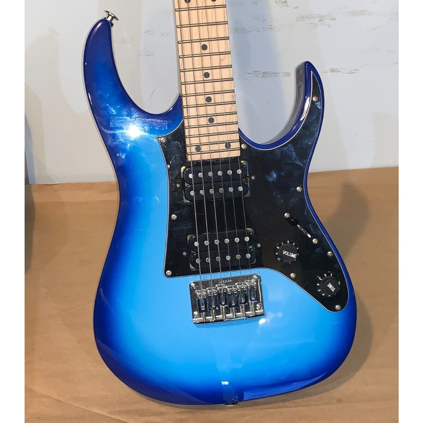 Ibanez Gio Mikro 6 String Electric Guitar (Blue Burst)