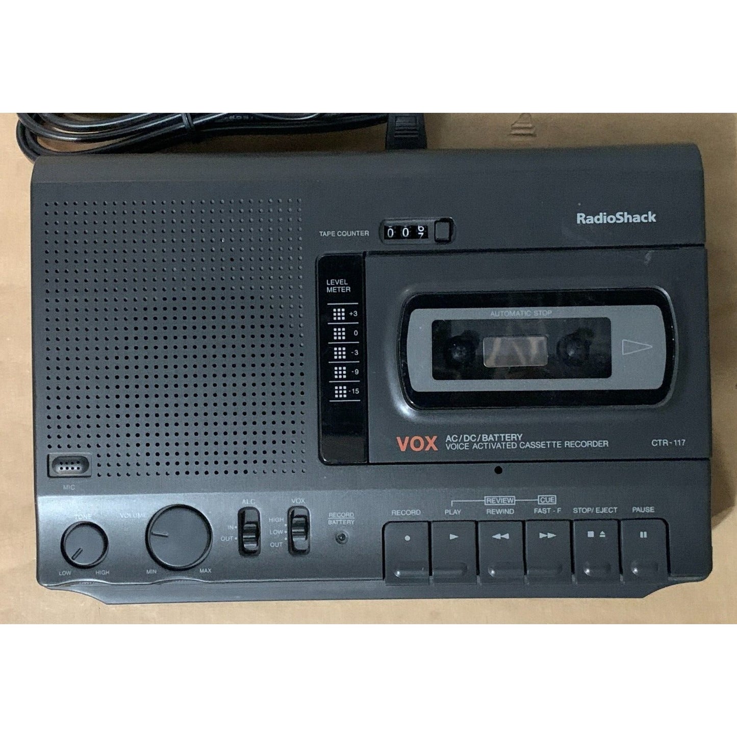 Optimus RadioShack CTR-117 Desktop Cassette Recorder/Player with Voice Control