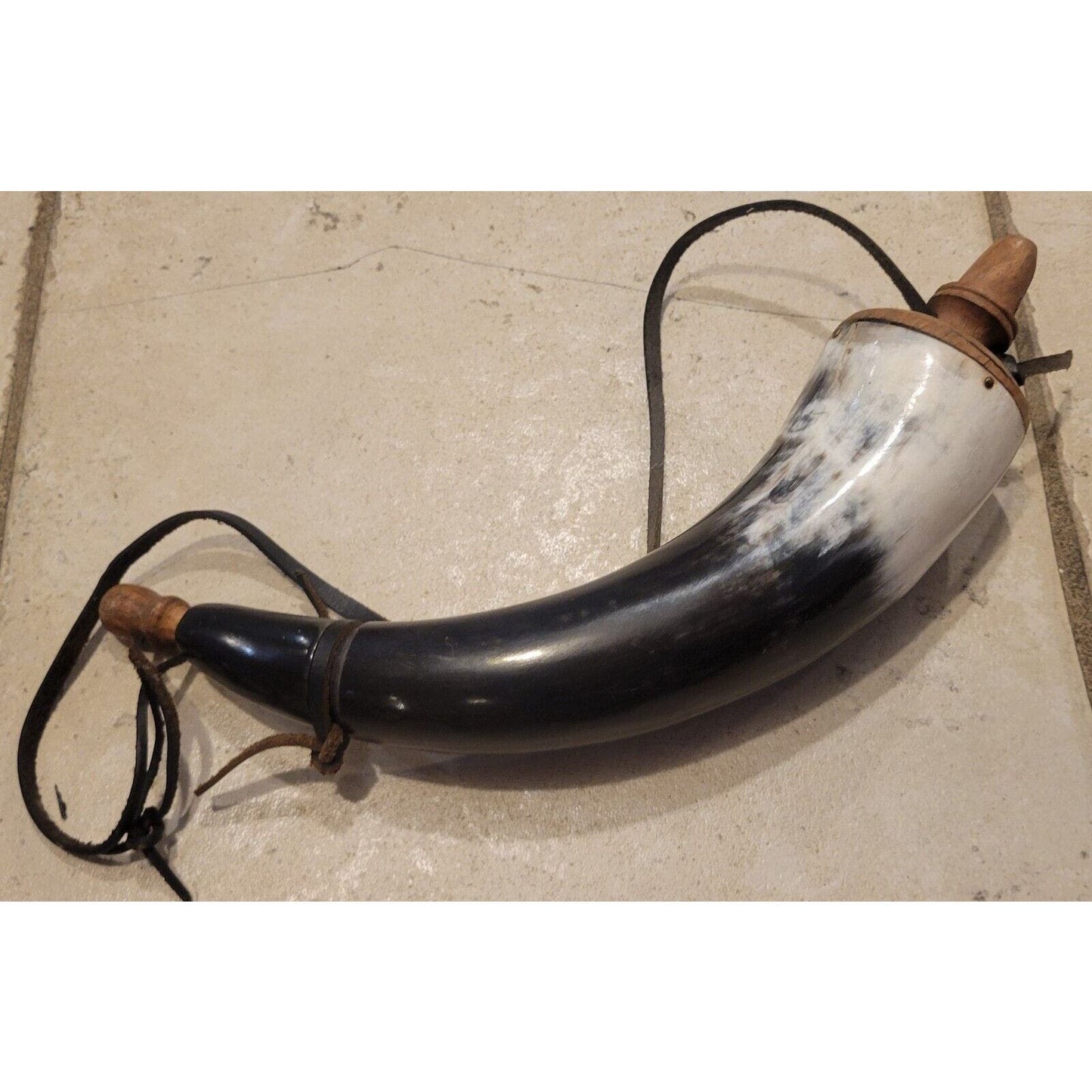 Vintage Gun Powder Bull Horn