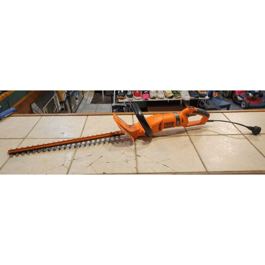 USED - Black & Decker HEDGE TRIMMER HH2455 3.3 Amp 24" Electric - Tool only